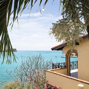 Hotel Secret Harbour Boutique And Marina, Lance aux Epines